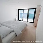 Deluxe