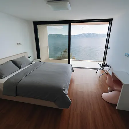 Deluxe Villa Zaostrog