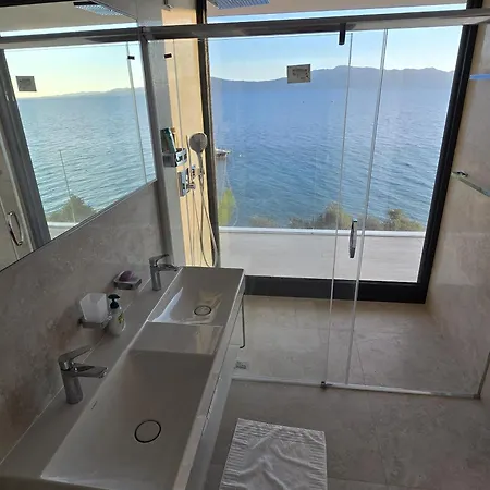 Deluxe Villa Zaostrog