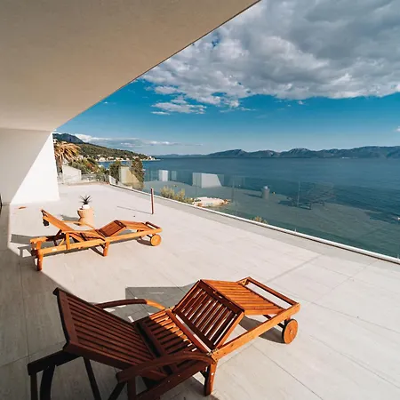 Deluxe Villa Zaostrog