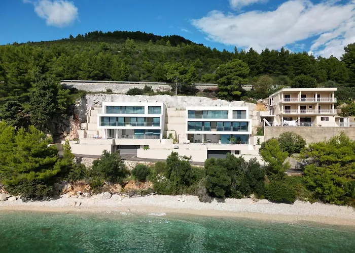 Villa Deluxe